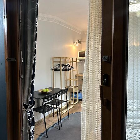 Nelly Guesthouse Стамбул Экстерьер фото